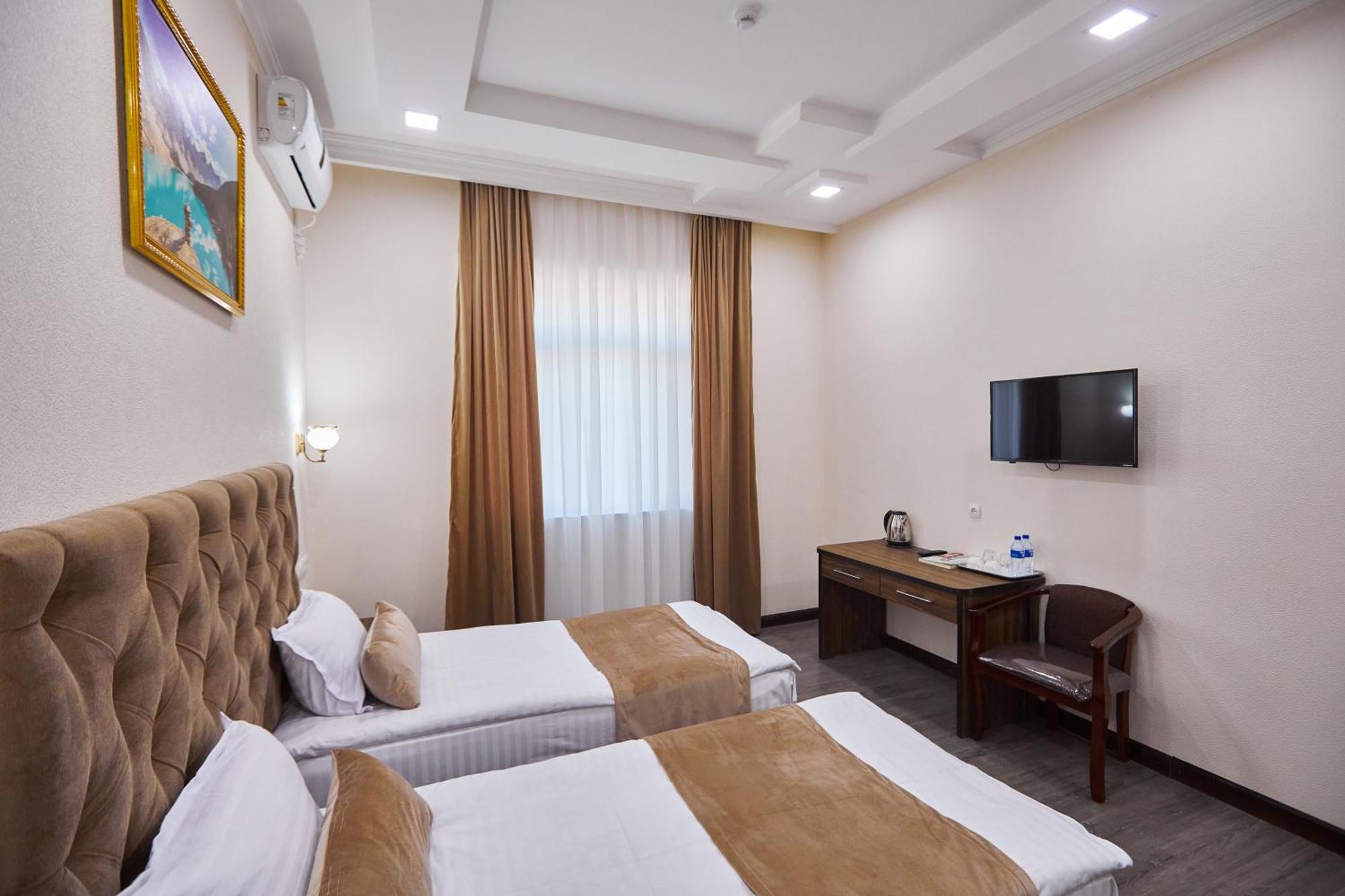 Grand Art Hotel Tashkent Ngoại thất bức ảnh