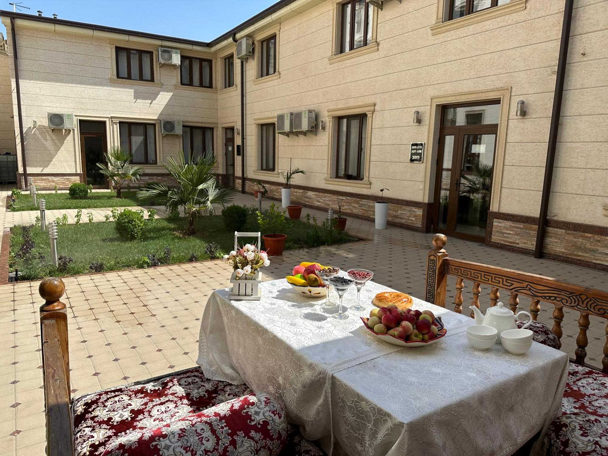 Grand Art Hotel Tashkent Ngoại thất bức ảnh