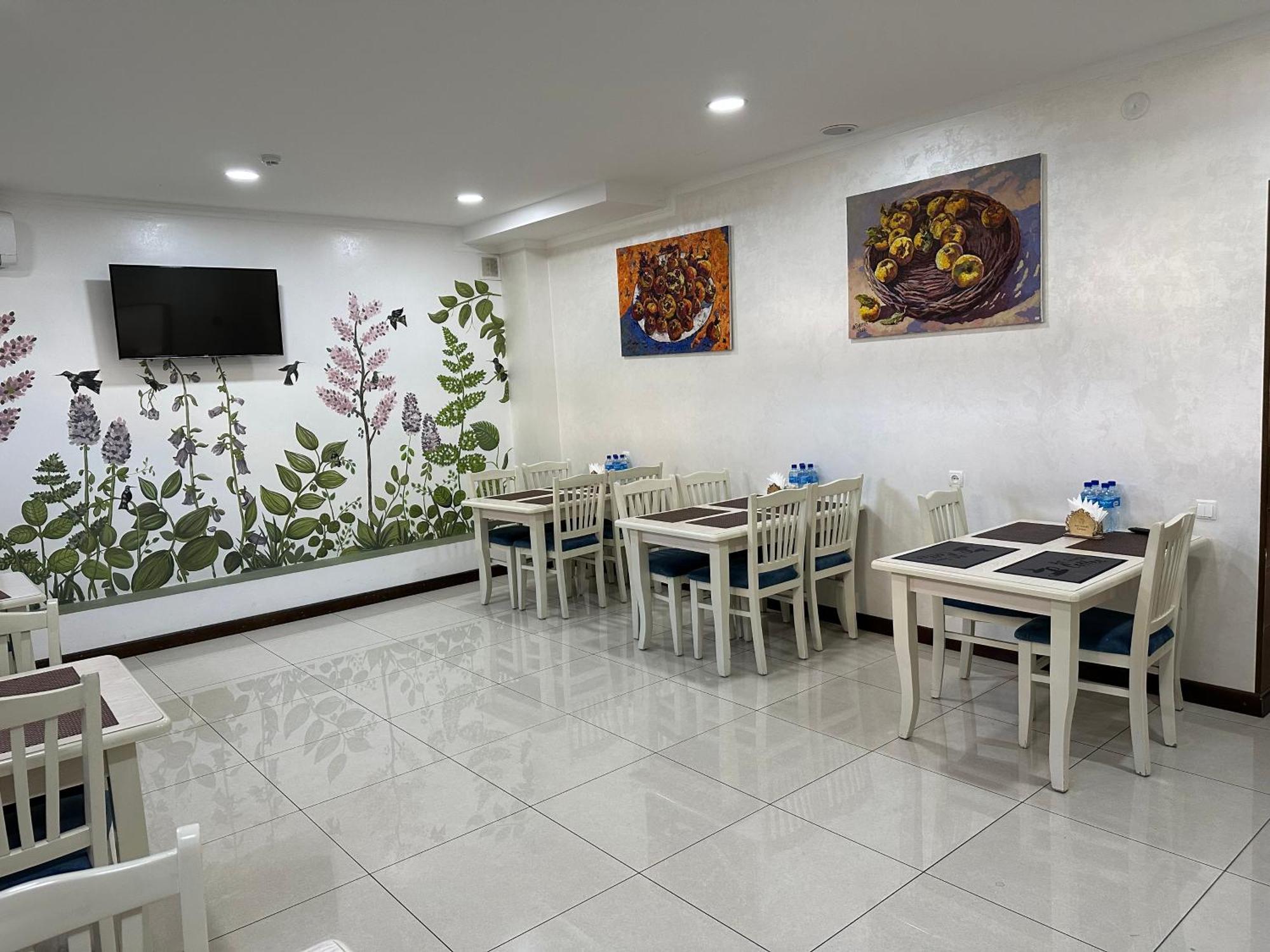 Grand Art Hotel Tashkent Ngoại thất bức ảnh