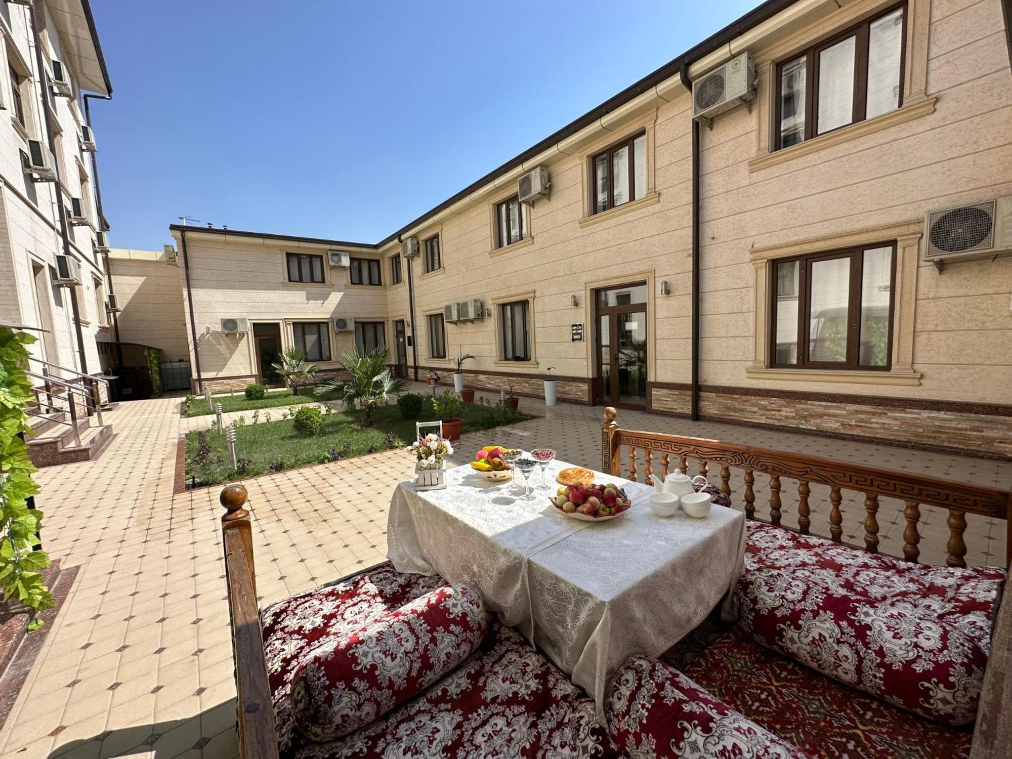 Grand Art Hotel Tashkent Ngoại thất bức ảnh