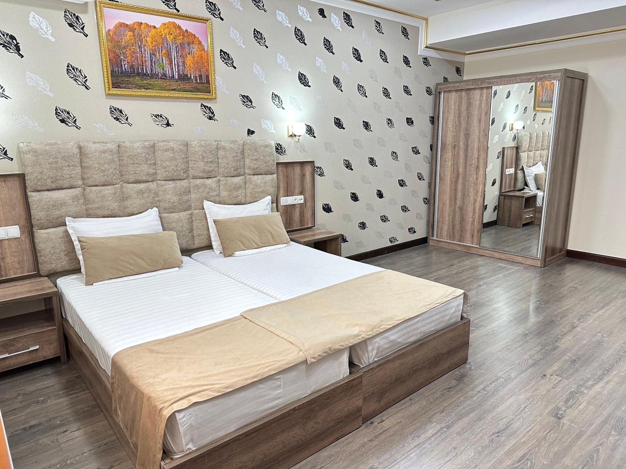 Grand Art Hotel Tashkent Ngoại thất bức ảnh