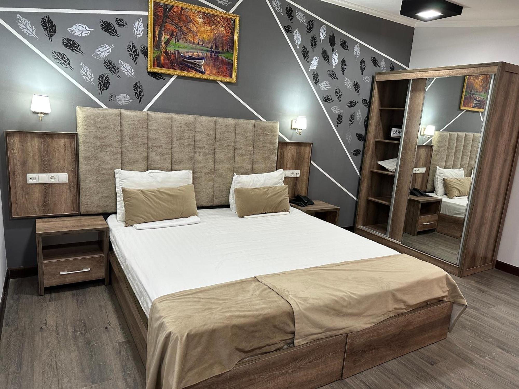 Grand Art Hotel Tashkent Ngoại thất bức ảnh
