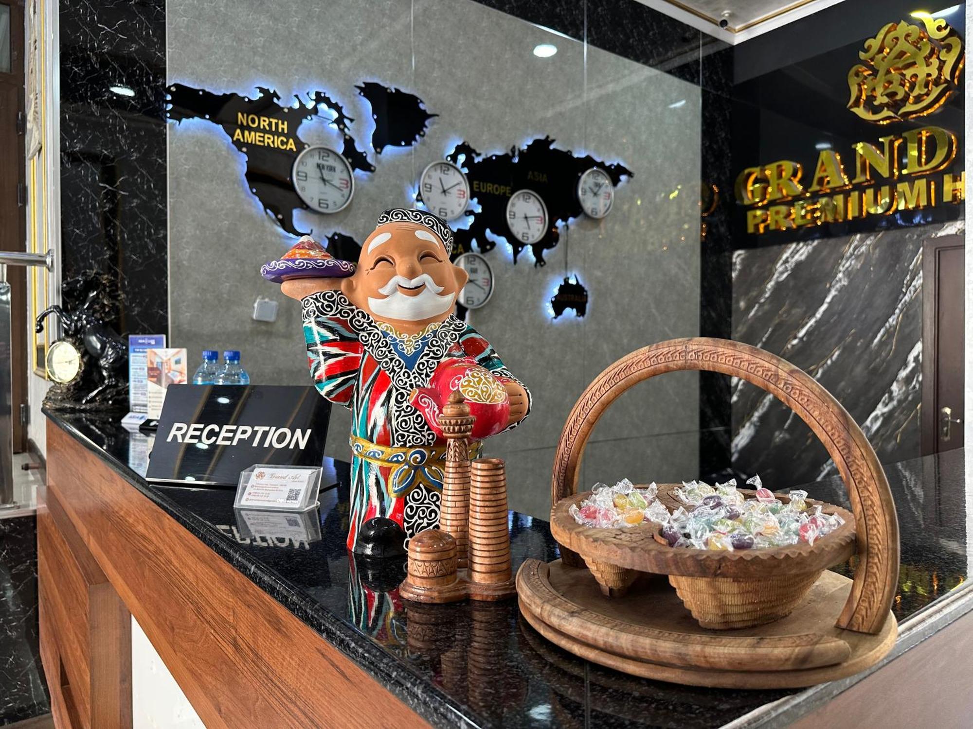 Grand Art Hotel Tashkent Ngoại thất bức ảnh
