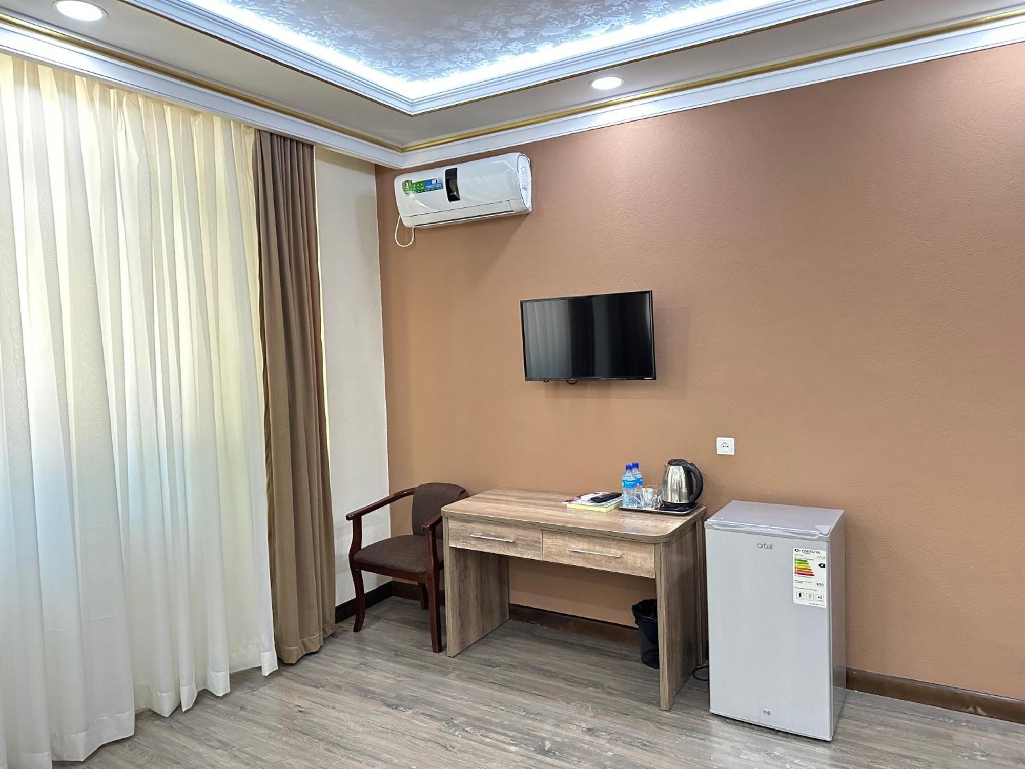 Grand Art Hotel Tashkent Ngoại thất bức ảnh